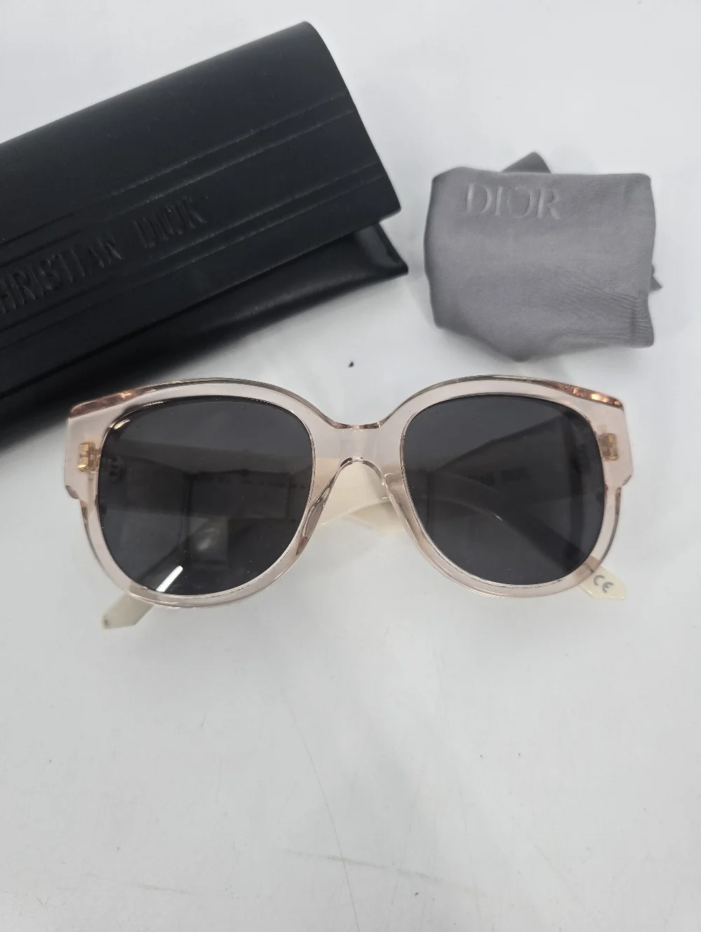 Dior Wildior BU Cat Eye Embossed Sunglasses in Pink with Case and Cloth